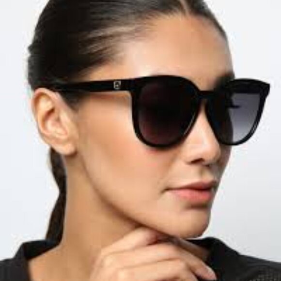 Moschino MOS074/F/S 0086 HA Square Sunglasses - Havana/Brown - Picture 2 of 11